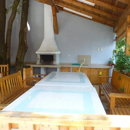Sali