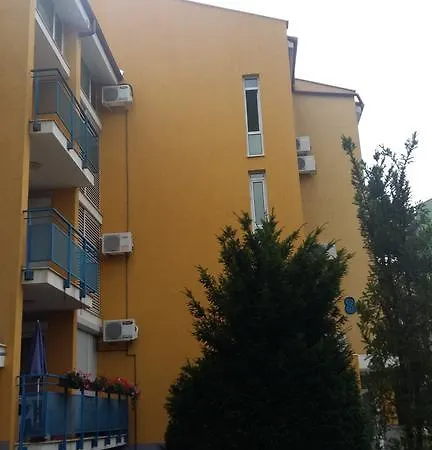 Апартамент Sali Слънчев бряг